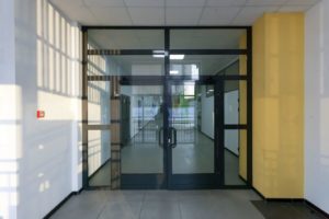 Противопожарная алюминиевая перегородка EI 45 / серия FRM5156