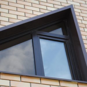 Противопожарное окно с откосом снаружи / серия FRM992